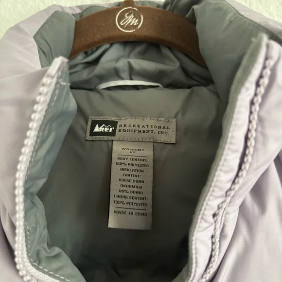 REI Women's Size XS Purple Goose Down Puffer Vest - Picture 2 of 3